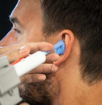 formstøbning af høreværn med silikone